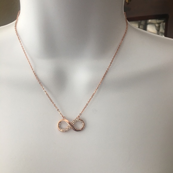IO SUA Jewelry - Rose gold plated & cz infinity designer necklace NWOT in gift box